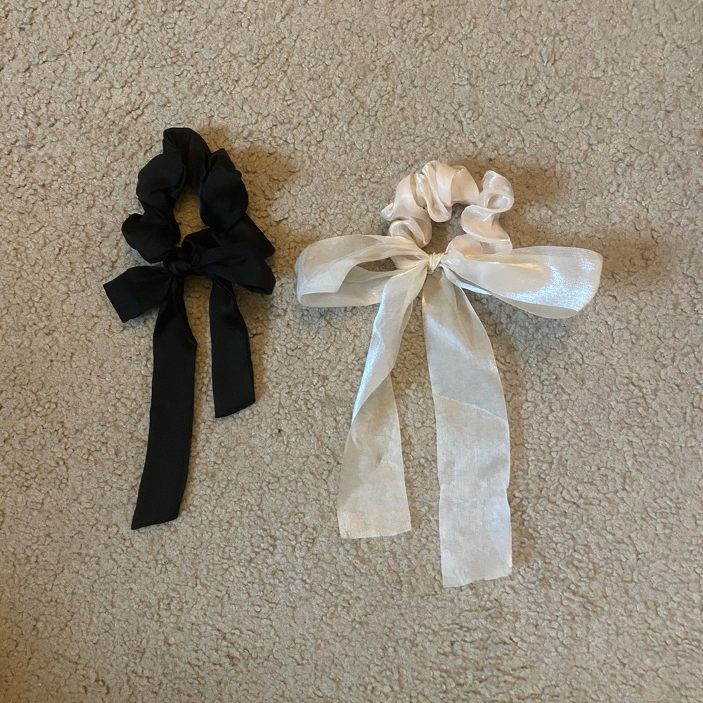 Ribbon Scrunchies